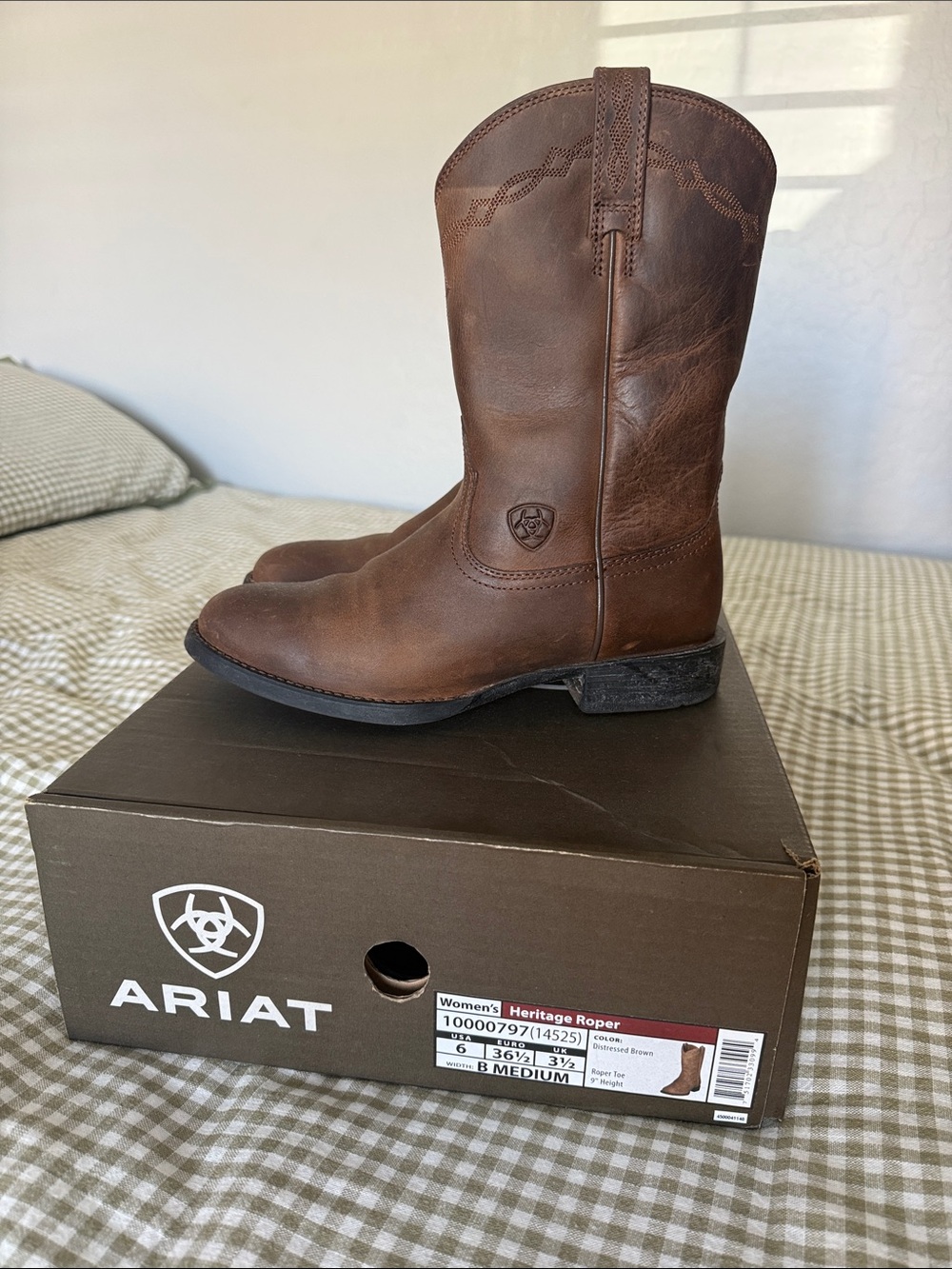 Ariat Brown Pull-On Western Leather Boots